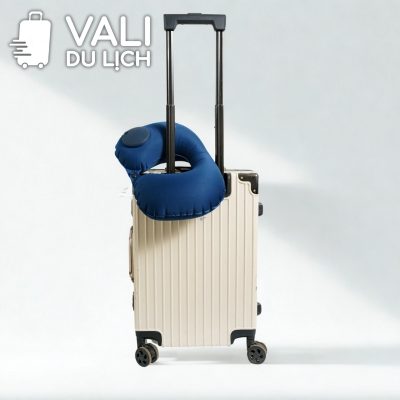 chi tiết Bộ Vali Khung Nhôm Và Gối Kê Cổ Dáng Chữ U In Logo VL-CB03